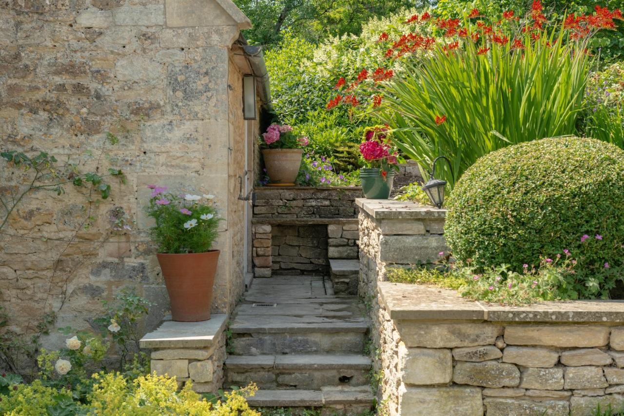 The Hayloft By Black Door Stays Bath Exterior photo